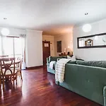 Downtown By Alma Apartman *